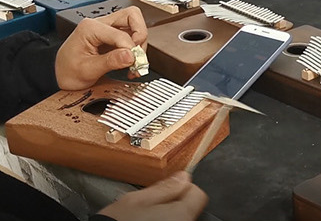 how to tune a kalimba